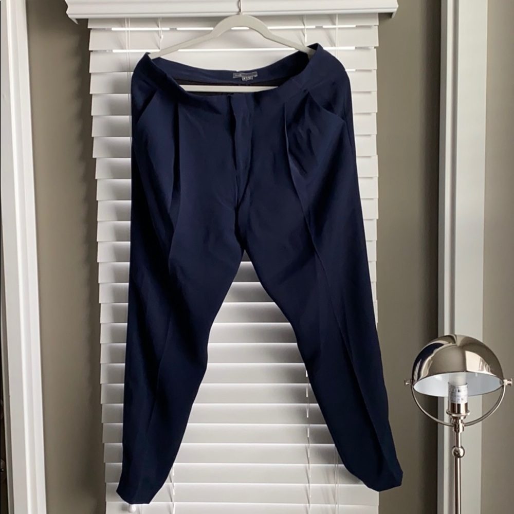 Vince pants— navy!